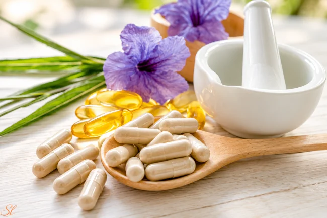 Mahoney Supplements capsules with herbal ingredients
